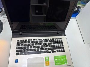 Б/у Ноутбук Toshiba 16/core i3 4005u ddr3/8gb ddr3/hdd *відсутній/ssd 250 gb/*інтегрована 01-200972514