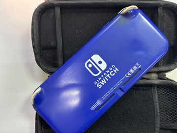 Б/в Ігрова приставка Nintendo switch lite 01-200997810