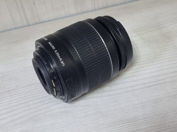 Б/в Фотооб`єктив Canon ef-s 18-55mm f/3,5-5,6 is ii 01-201001995