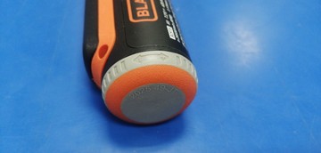 Б/в Багатофункціональний інструмент Black&Decker bcrt8i 01-201007896