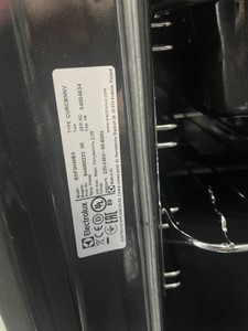 Б/в Духовка електрична Electrolux eof3h40bx 01-201011137