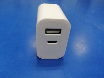 Б/в Мережевий зарядний пристрій Grand-X ch-21w usb-a+type-c 01-201022580