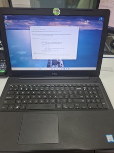 Б/в Ноутбук Dell 15/core i5 8250u ddr4/8gb ddr4/ssd 256 gb/*інтегрована 01-201018036