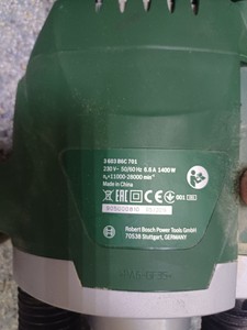 Б/в Фрезер Bosch pof 1400 ace 01-201026431