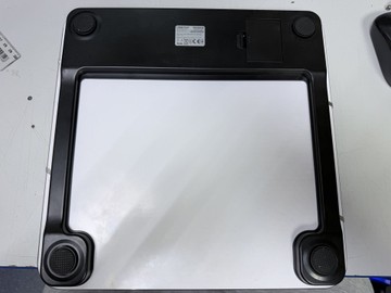 Б/в Електронні ваги Liberton lbs-0815 smart 01-201030287