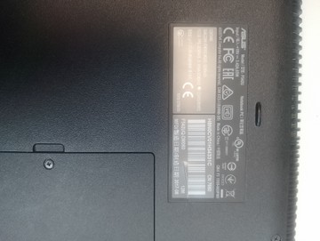 Б/в Ноутбук Asus 15/core i5 7200u ddr3/8gb ddr3/hdd 1000 gb/ssd *відсутній/geforce 940mx 2gb 01-201038010