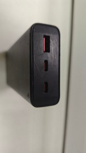 Б/в Повербанк Rivacase va1022 (20000 mah) 01-201039770