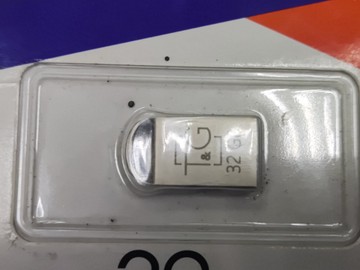Б/в Флеш-накопичувач usb Touch Go 32gb 01-201052547