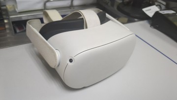 Б/в Окуляри віртуальної реальності Oculus quest 2 128 gb 01-201090531