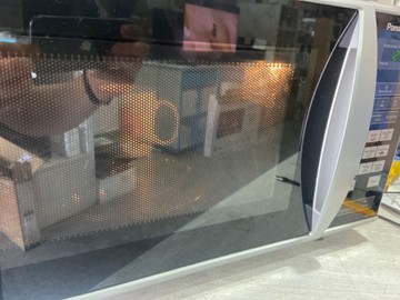 Б/в Мікрохвильова піч Panasonic nn-st342mzue 01-201096199