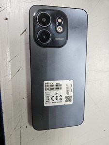 Б/у Мобільний телефон Infinix smart 9 4/128gb 01-201096523