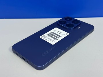Б/в Мобільний телефон Xiaomi 17t pro 12/512gb 01-201105226