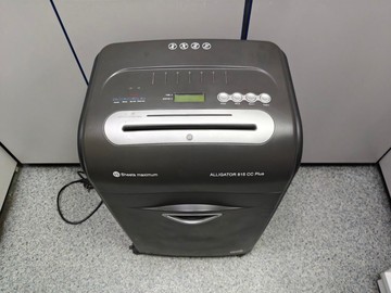 Б/в Знищувач документів Profi office alligator 815 cc+ 01-201108767
