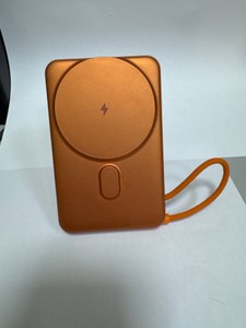 Б/у Повербанк Gelius fluxen 10000mah 15w magnetic wireless charge qi2 gp-pbw120 01-201108925
