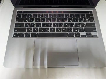 Б/в Ноутбук Apple a2338 macbook pro 13,3" m1 8-gpu/ ram8gb/ ssd256gb/ retina, truetone, touch bar 01-201101390