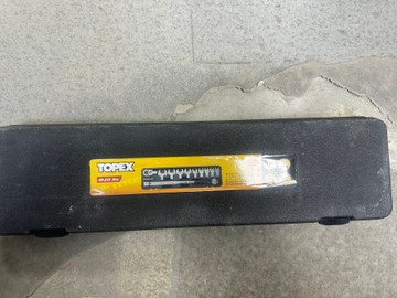 Б/в Ключ динамометричний Topex 1/2" m14 40-210nm 01-201138253