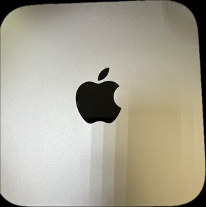 Б/в Системний блок Apple a1347 mac mini/core i7 3ghz/ram8gb/ssd512gb/intel iris 01-201152629