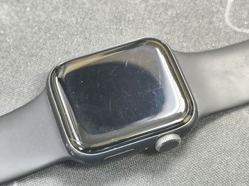 01-200758784: Apple watch se gps 40mm aluminum case a2351