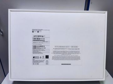 01-200775443: Apple macbook air 13,6" m2 2022