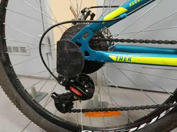 01-200779310: Discovery trek