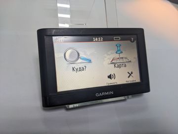 01-200784923: Garmin nuvi 42