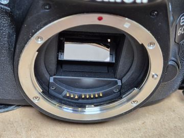 01-200795481: Canon eos 600d + ef-s 18-55mm 1:3.5-5.6 is ii