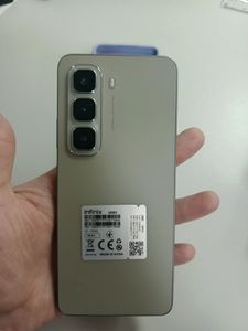 Б/в Мобільний телефон Infinix hot 50 8/128gb 01-200807620