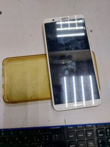 Б/в Мобільний телефон Huawei p smart fig-lx1 3/32gb 01-200808441