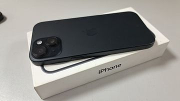 Б/в Мобільний телефон Apple iphone 15 128gb 01-200814543