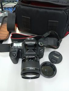Б/в Фотоапарат Canon eos 77d kit 18-55mm is 01-200819809