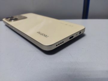 Б/в Мобільний телефон Realme note 70 4/128gb 01-200820542