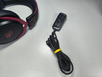 Б/у Наушники Bloody m590i 01-200836801