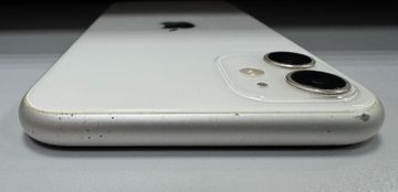 Б/в Мобільний телефон Apple iphone 11 64gb 01-200854670