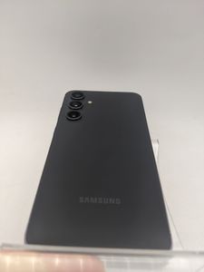 Б/в Мобільний телефон Samsung galaxy s23 fe sm-s7110 8/256gb 01-200875012