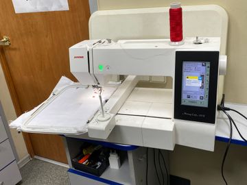 Б/в Вишивальна машинка Janome memory craft 500e 01-200866075