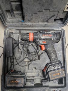 Б/в Шурупокрут Dnipro-M cd-182q 2акб 2а зп 01-200870853