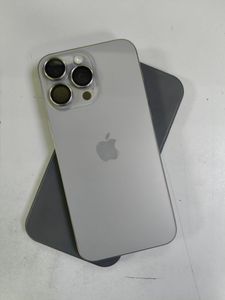 Б/в Мобільний телефон Apple iphone 15 pro max 256gb 01-200875652