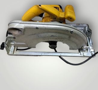 Б/в Пила дискова Dewalt d23700 01-200866986
