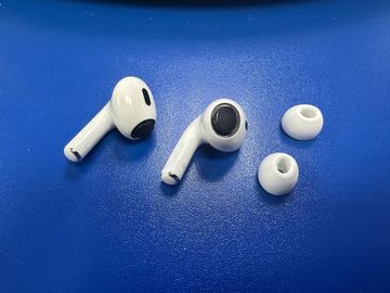 Б/у Наушники Apple airpods pro 2nd generation magsafe 01-200883794
