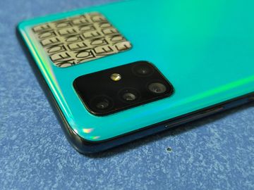 Б/в Мобільний телефон Samsung a515f galaxy a51 6/128gb 01-200888125