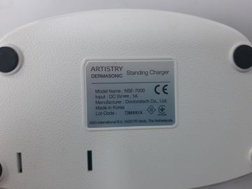 Б/в Апарат з догляду за шкірою обличчя Artistry ads-5ma-06a 01-200894586