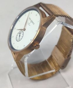 01-19141870: Paul hewitt