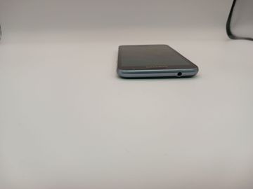 Б/в Мобільний телефон Samsung galaxy j3 2016 j320h 01-200912008