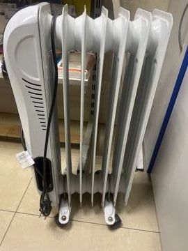 Б/в Масляний обігрівач Electrolux eoh m 5157n 01-200838789