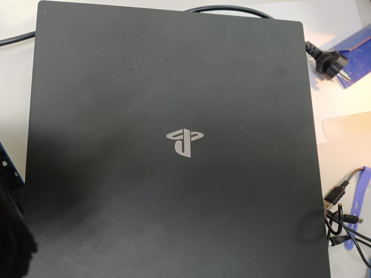 playstation 4 pro 1tb