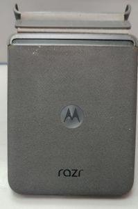 Б/у Мобільний телефон Motorola razr 50 8/256gb 01-200922726