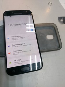 Б/в Мобільний телефон Samsung galaxy j5 j530 2/16gb 01-200935495