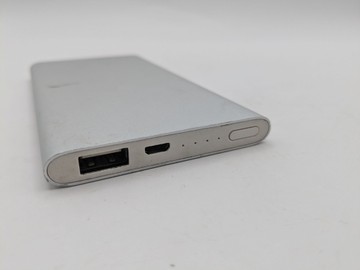Б/в Повербанк Xiaomi 5000mah ndy-02-am 01-200953260
