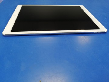Б/в Планшет Apple ipad pro 12,9 2gen. wifi a1670 64gb 01-200963090