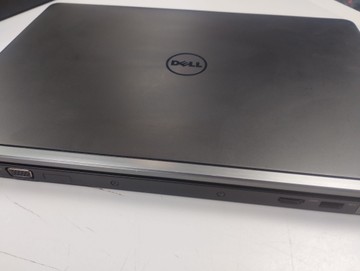 Б/в Ноутбук Dell 14/core i3 6100u ddr3/8gb ddr3/hdd *відсутній/ssd 128 gb/*інтегрована 01-200979183
